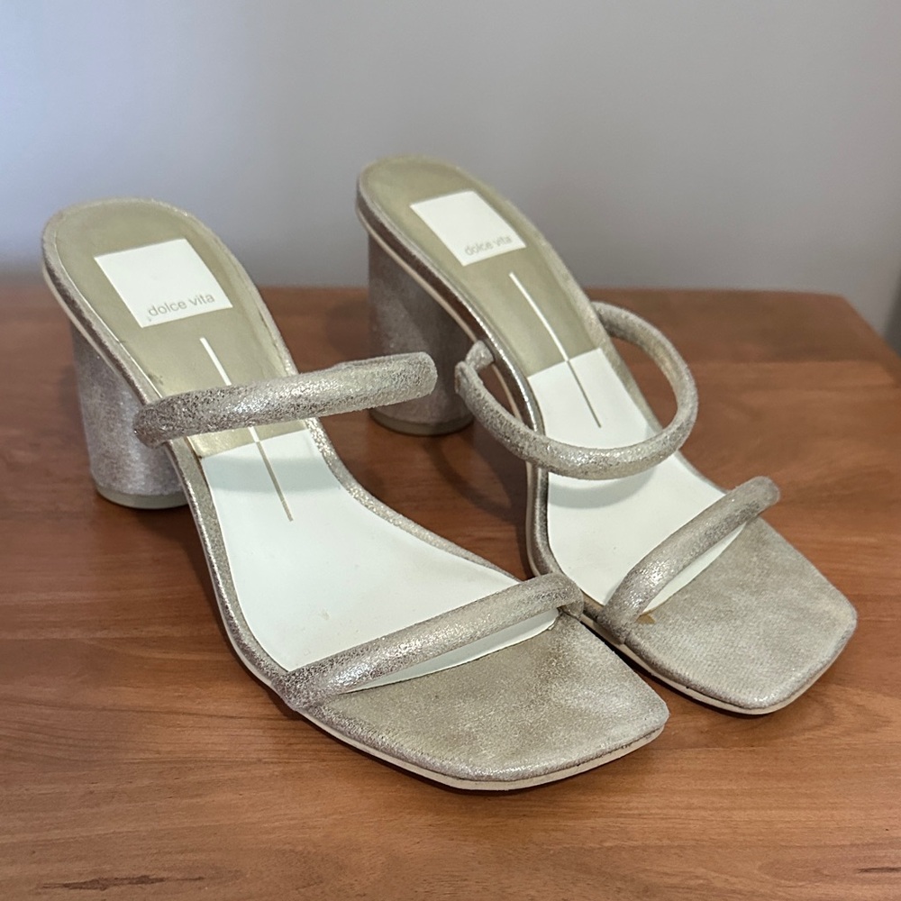 Dolce Vita Women's Metallic Heeled Sandals